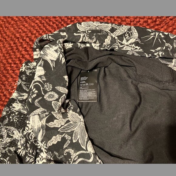 OLD NAVY and OTHERS Elastic Gathered Ruffle MiniSkirts (Set of 3) - Size M - Picture 8 of 8